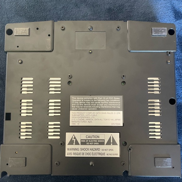 Sega Saturn mint condition with box barely used 1995!!! - Picture 6 of 12